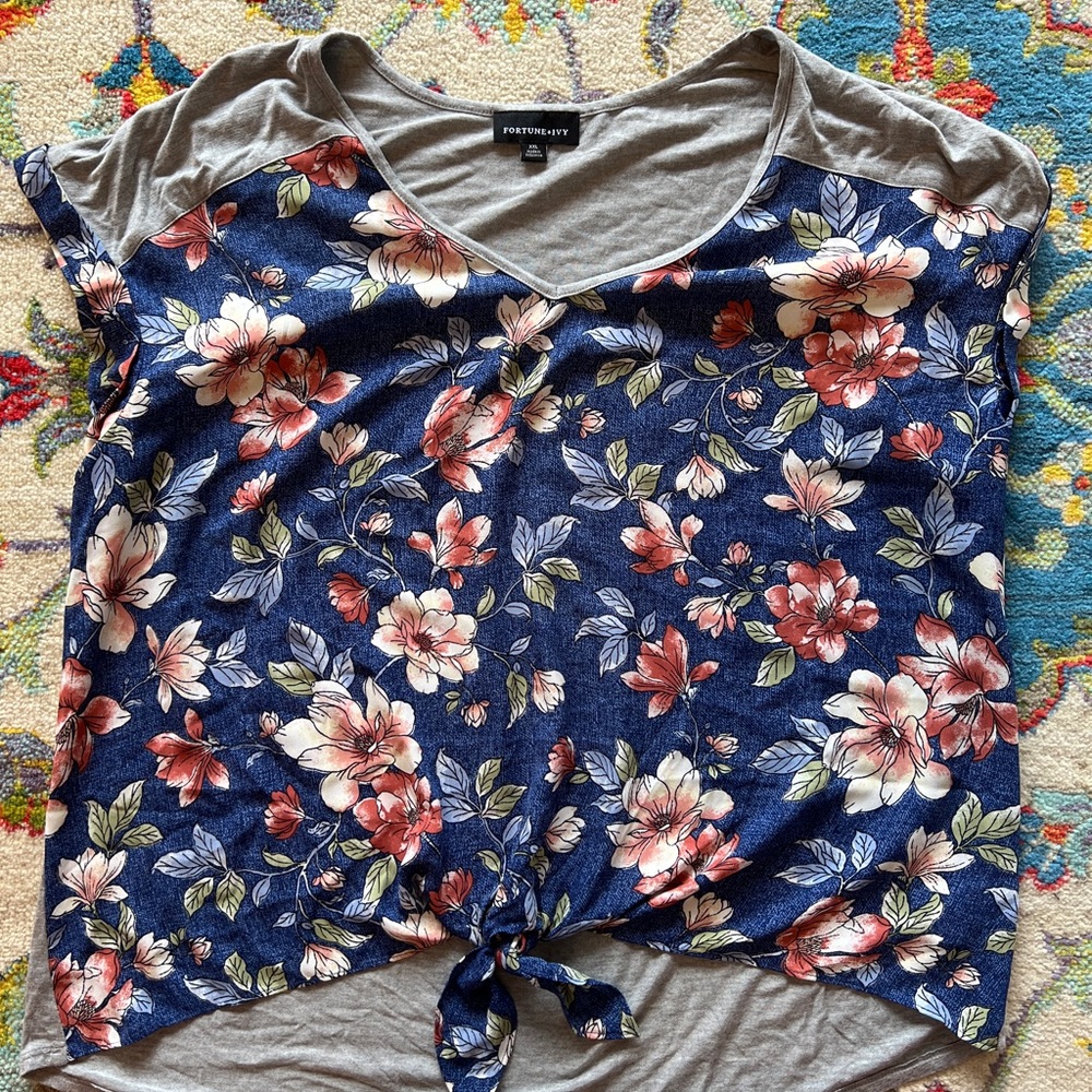 FORTUNE + IVY Claresa Mixed Material Tie Front Top